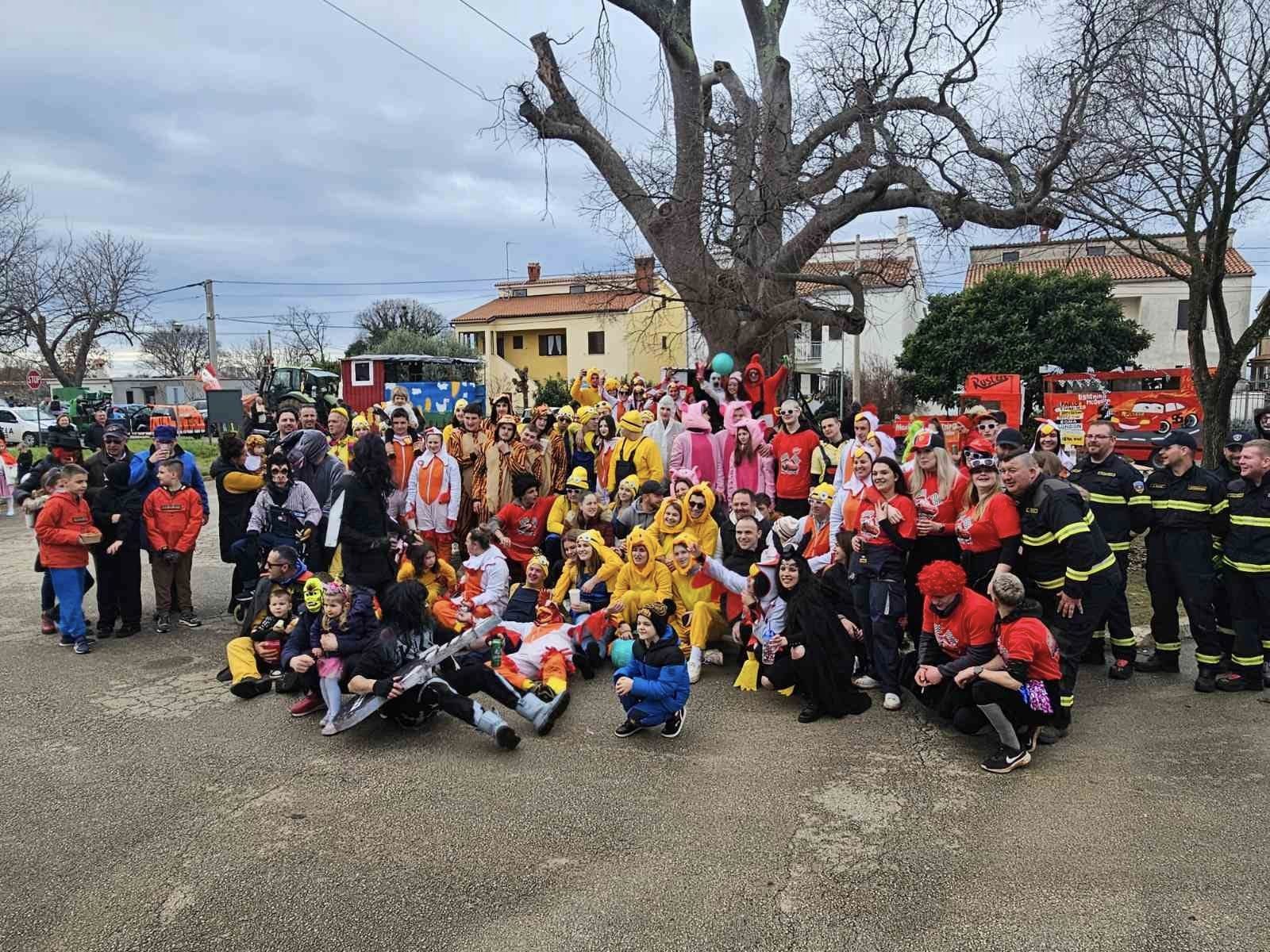 POREČ Nakon veselog vikenda, pusni utorak uz Dječji karneval, maškare u Domu za  starije i šentencu pustu u Novoj Vasi